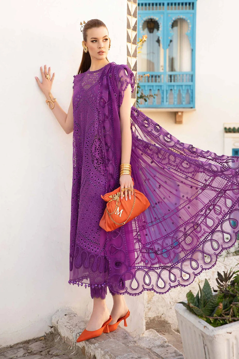 Maria B Unstitched Luxury Lawn D-2402-B