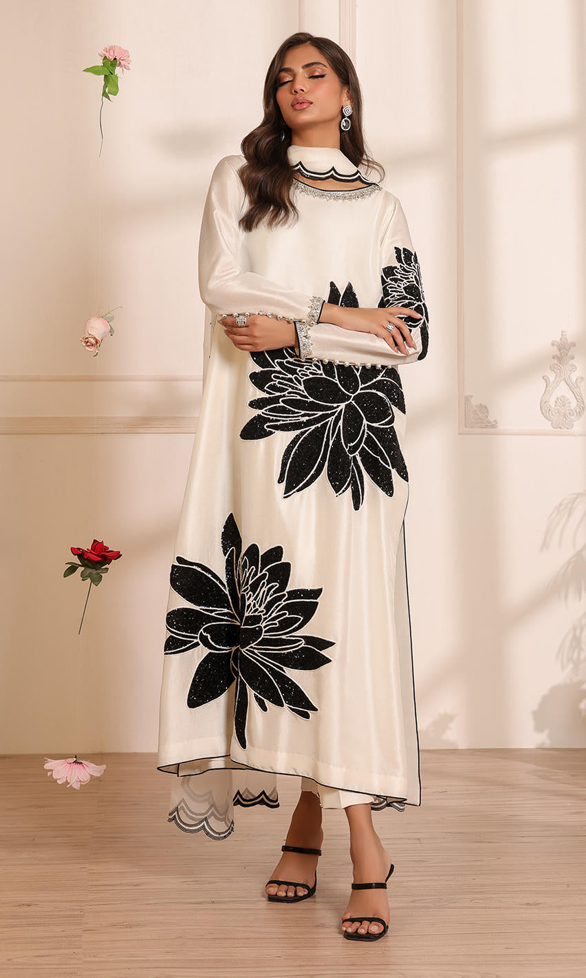 Nomi Ansari Ayla's Atelier