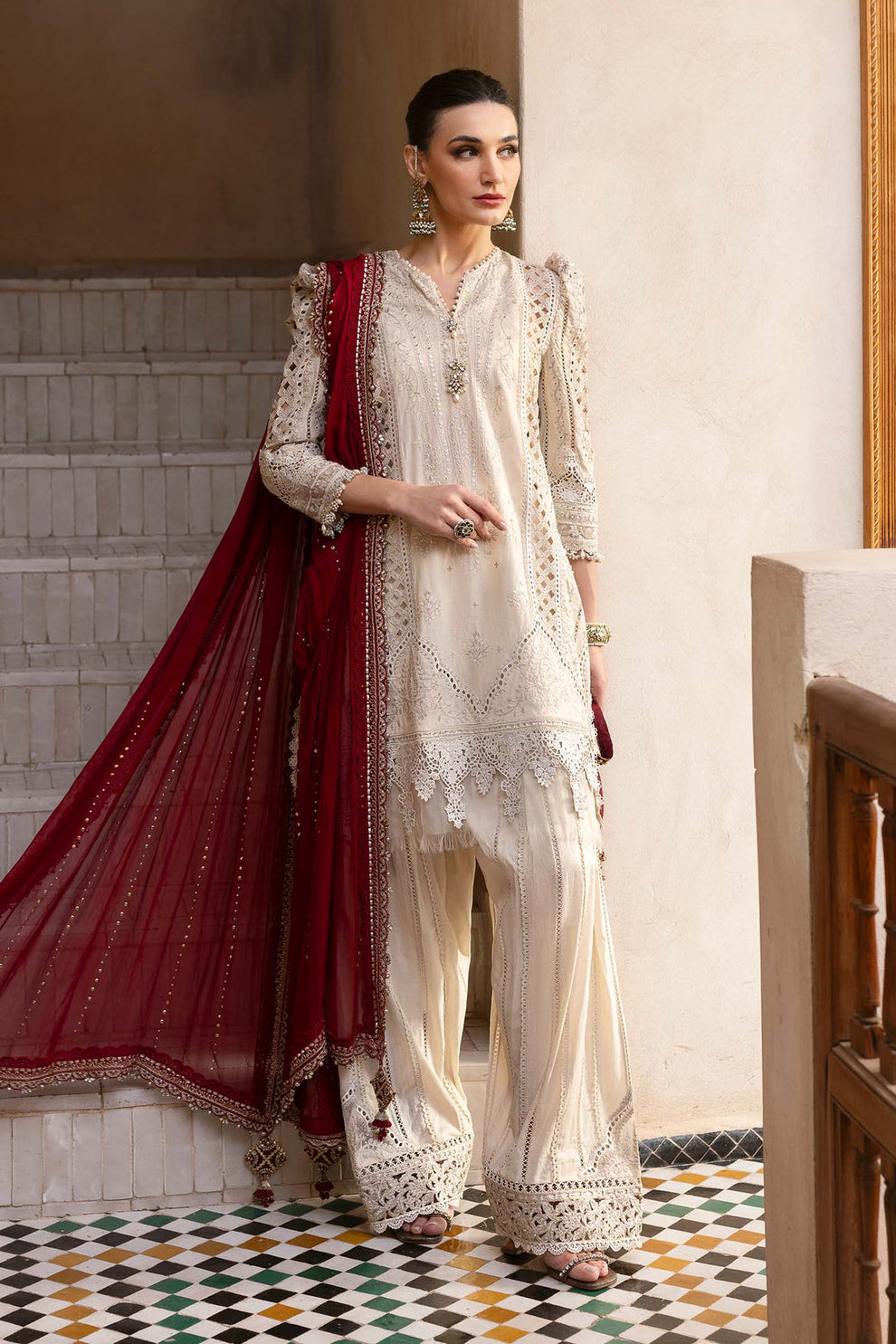 Maria.B Luxury Lawn D-2511-B Ayla's Atelier