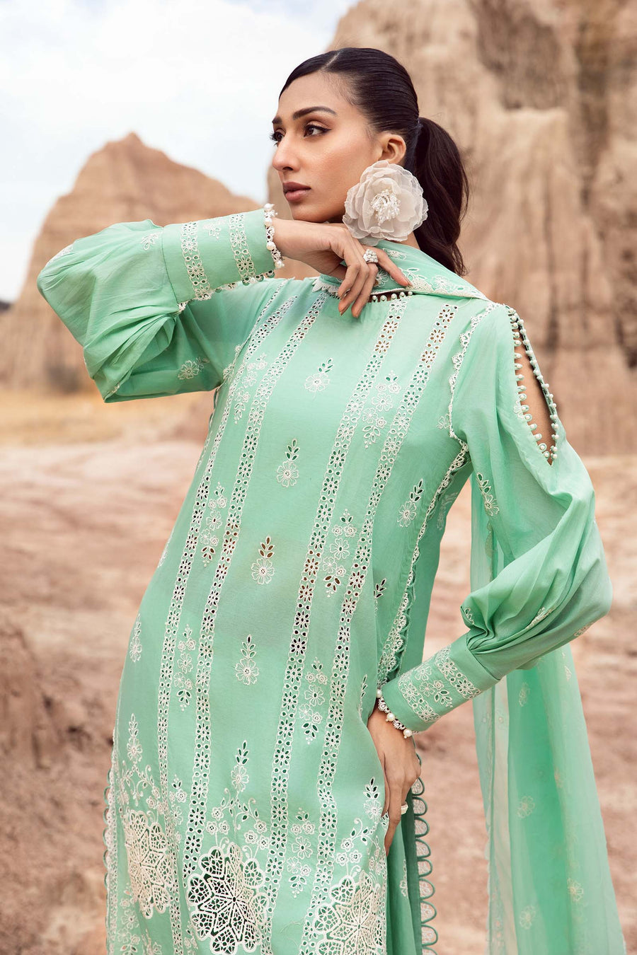 Embroidered Lawn Fabric (3Pcs) | LF-808 Ayla's Atelier