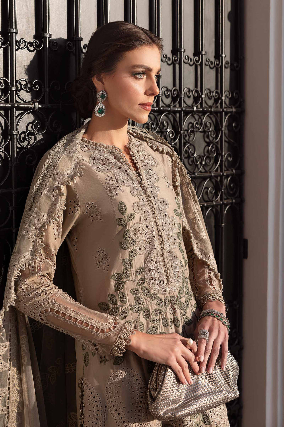 Maria.B Luxury Lawn D-2503-A Ayla's Atelier