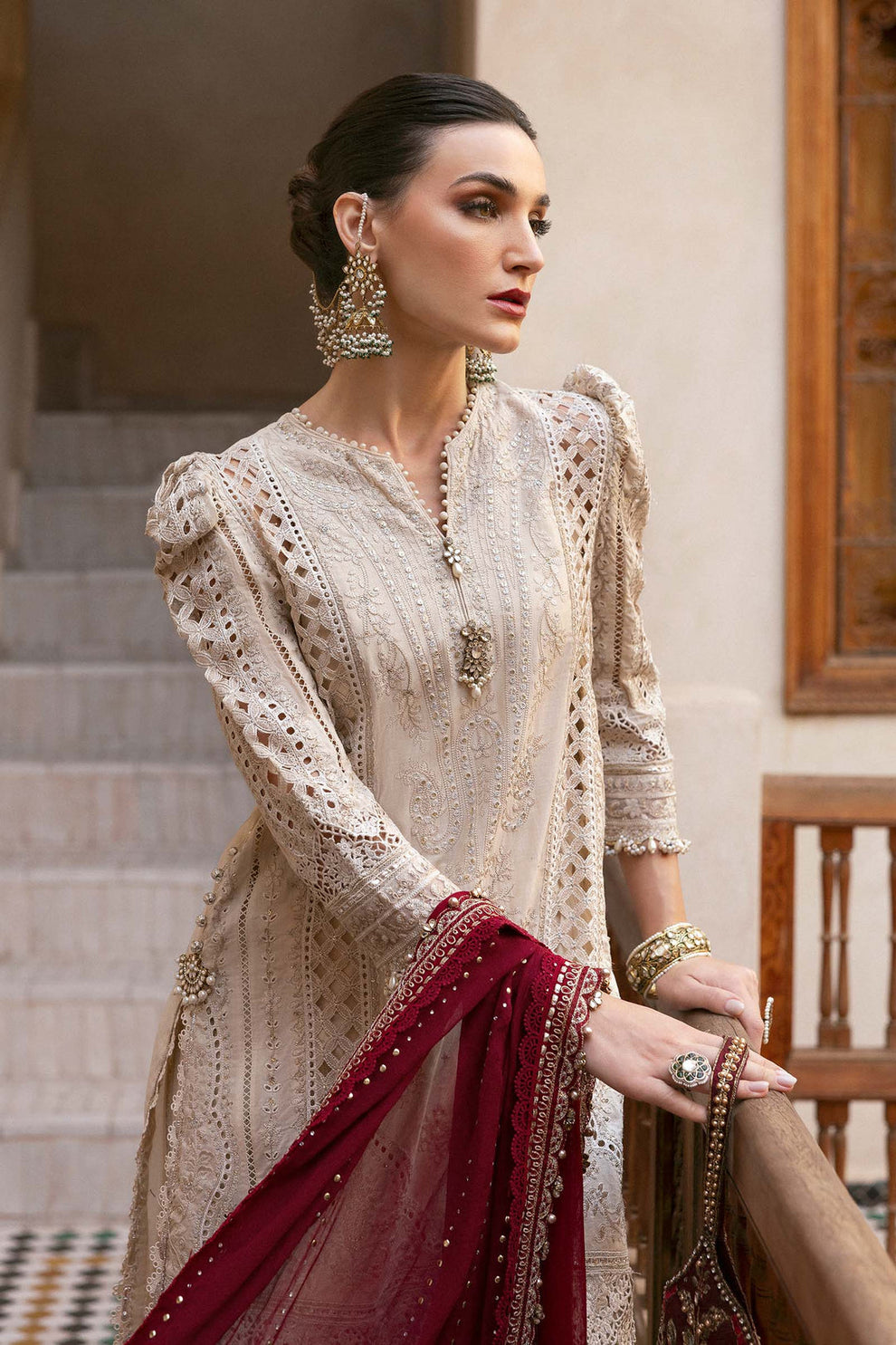Maria.B Luxury Lawn D-2511-B Ayla's Atelier